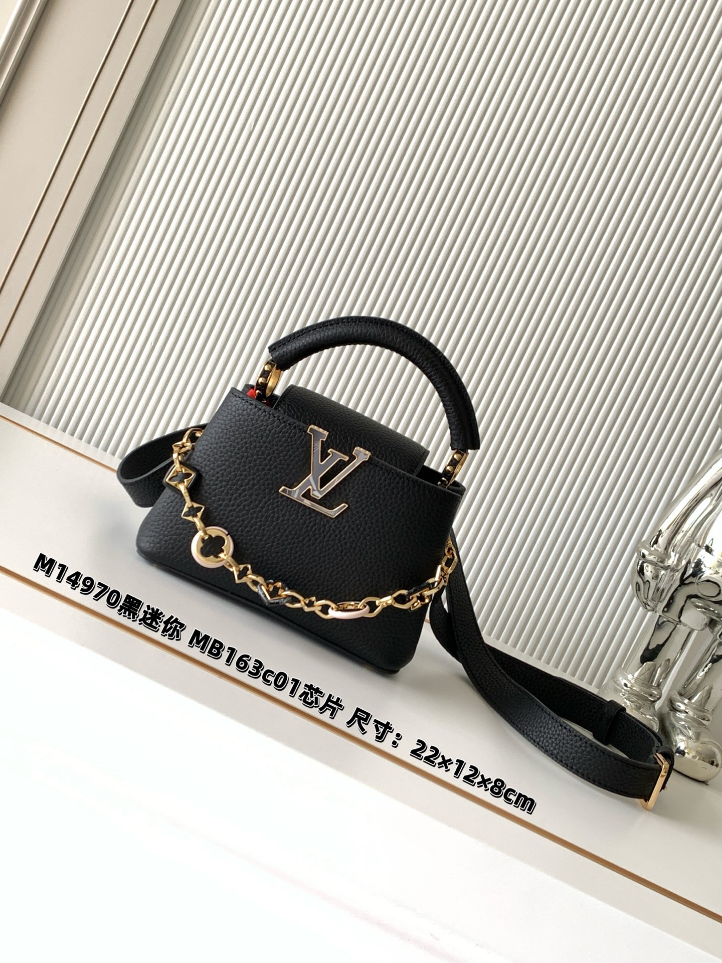Louis Vuitton LV Classic Handbag Monogram Anniversary Multiple Compartments Evening Party Unisex